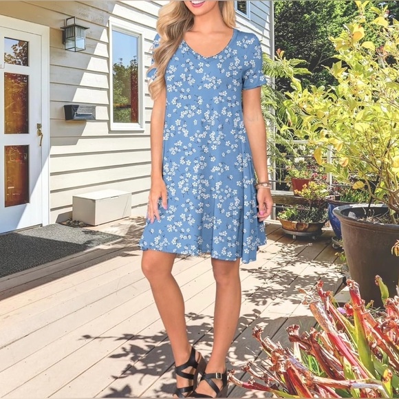 Floral Blue High Low Dress - Picture 4 of 4